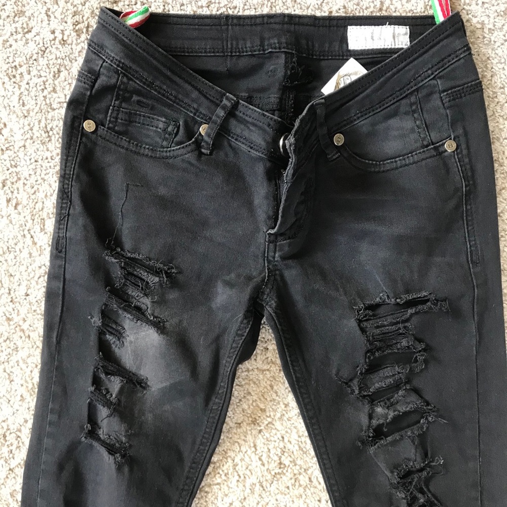 Black/ grey distressed jeans